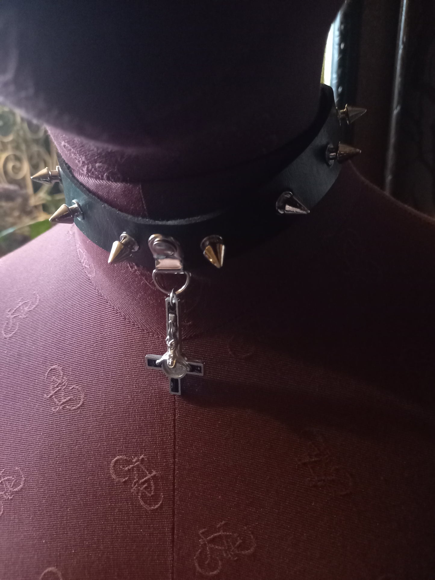 Goth Gothic Witchy fashion Occult satanic Pagan Wicca Black Faux Leather 10 spiked Collar with inverted crucifix