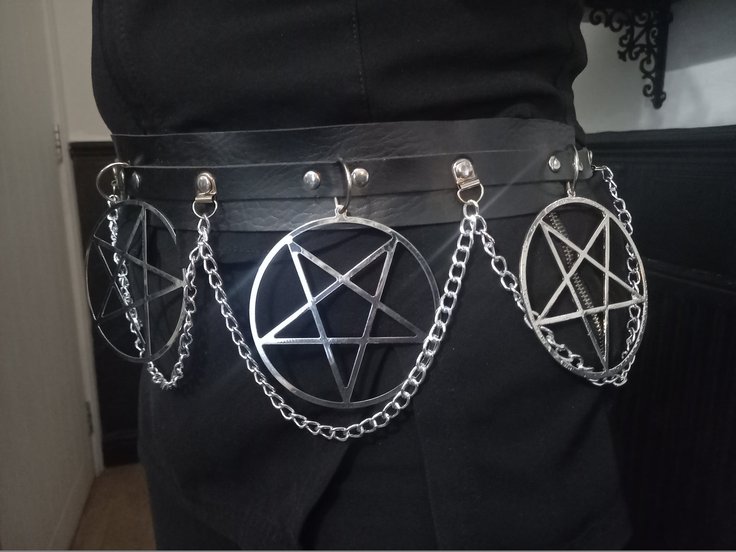 Goth Gothic Witchy killstar witch witchcraft Satanic Occult "Oversized inverted pentagram " chain belt