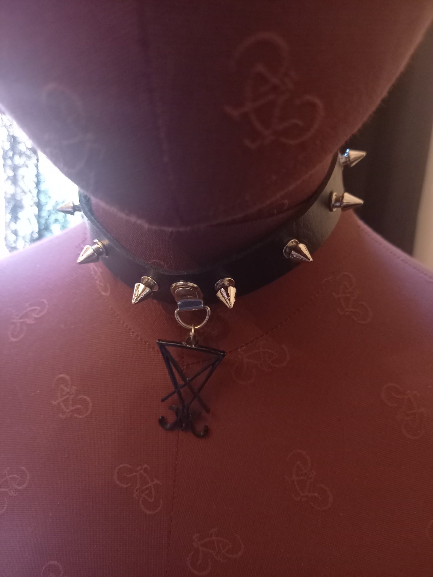 Goth Gothic Witchy fashion Occult satanic Pagan Wicca Black Faux Leather 10 spiked Collar with Black metal sigil of satan