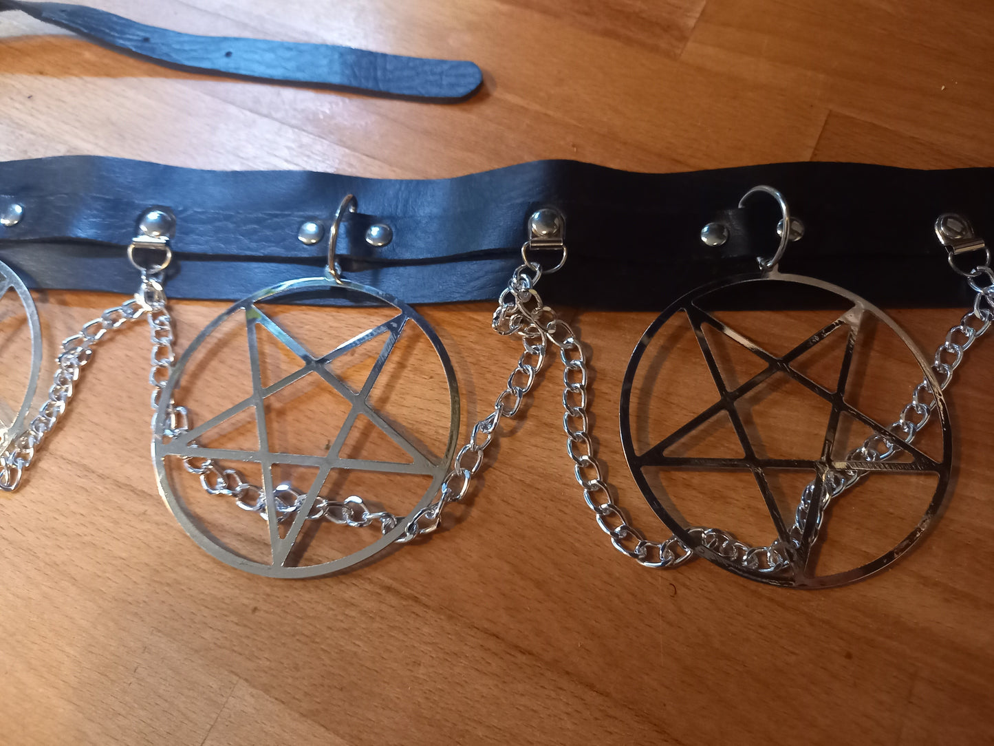 Goth Gothic Witchy killstar witch witchcraft Satanic Occult "Oversized inverted pentagram " chain belt