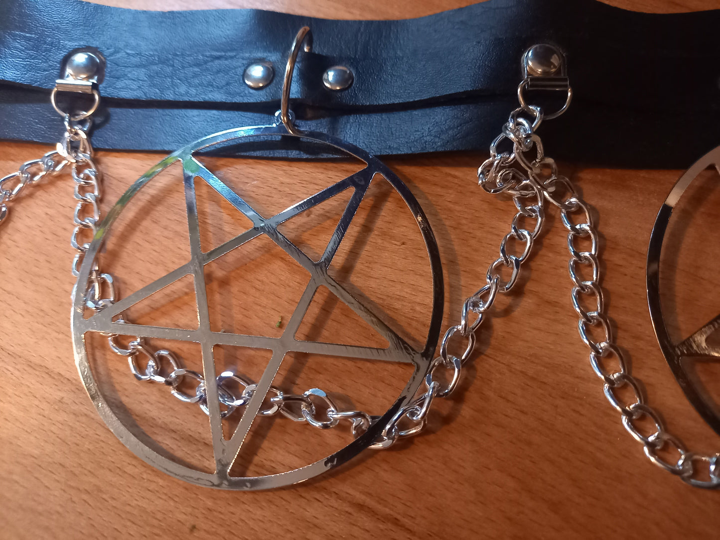 Goth Gothic Witchy killstar witch witchcraft Satanic Occult "Oversized inverted pentagram " chain belt