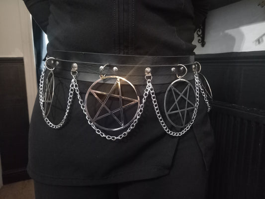 Goth Gothic Witchy killstar witch witchcraft Satanic Occult "Oversized inverted pentagram " chain belt