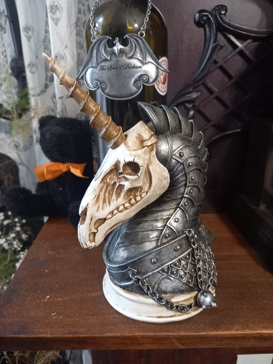 Out Of Production Vintage UNBOXED Alchemy Gothic Geistalon Unicorn Skull V37