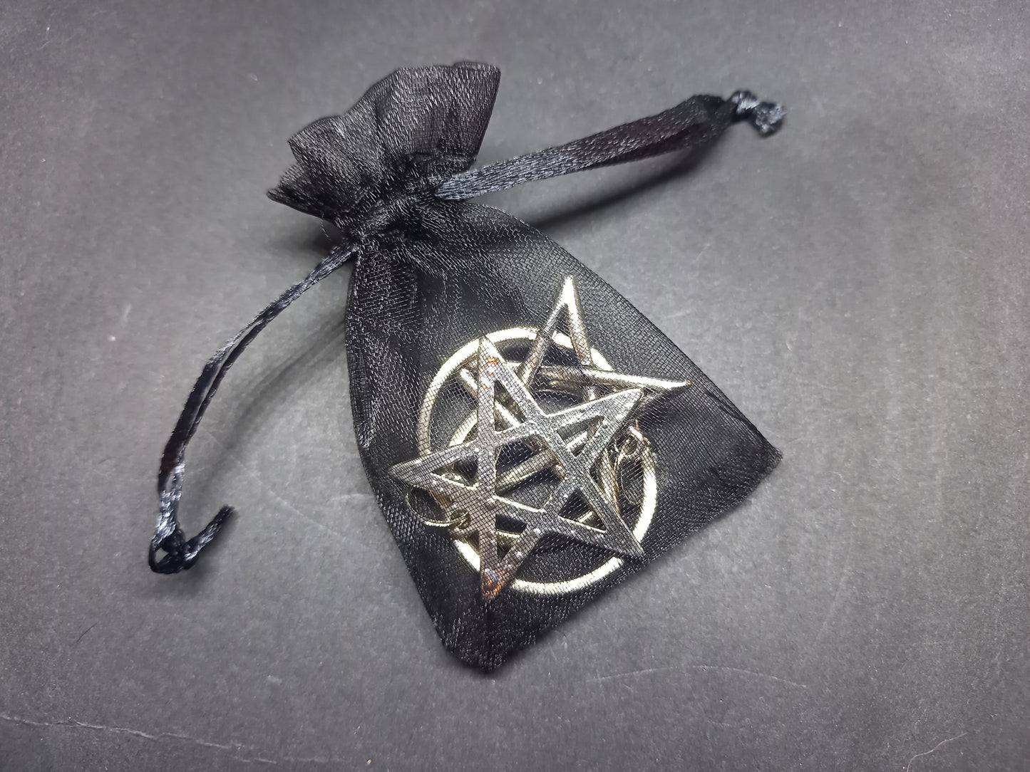 Goth gothic witchy Witch occult witchcraft Satanic "Inverted Pentagram V2" Boot, Bag Charm or Keyring"