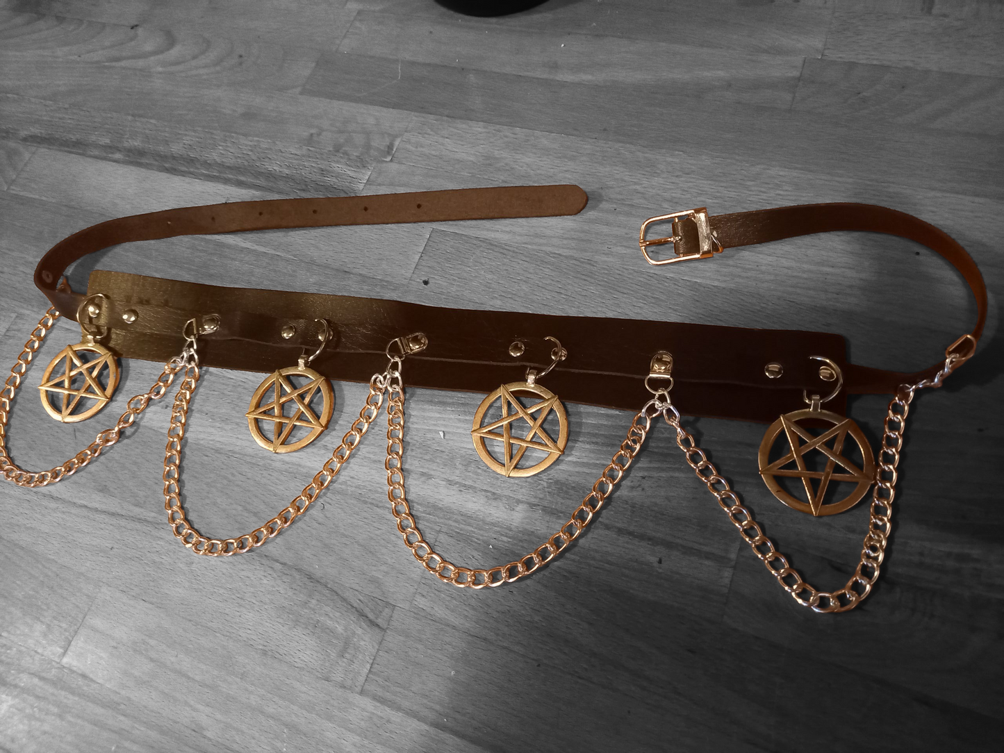 Goth Gothic Witchy killstar witch witchcraft Satanic Occult " inverted pentagram " chain belt