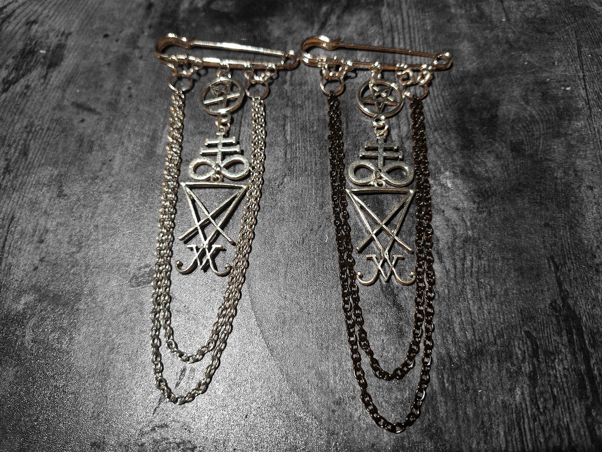 Satanic Trinity Kilt Pin Brooch with Chains – Goth Witchy Occult Wear