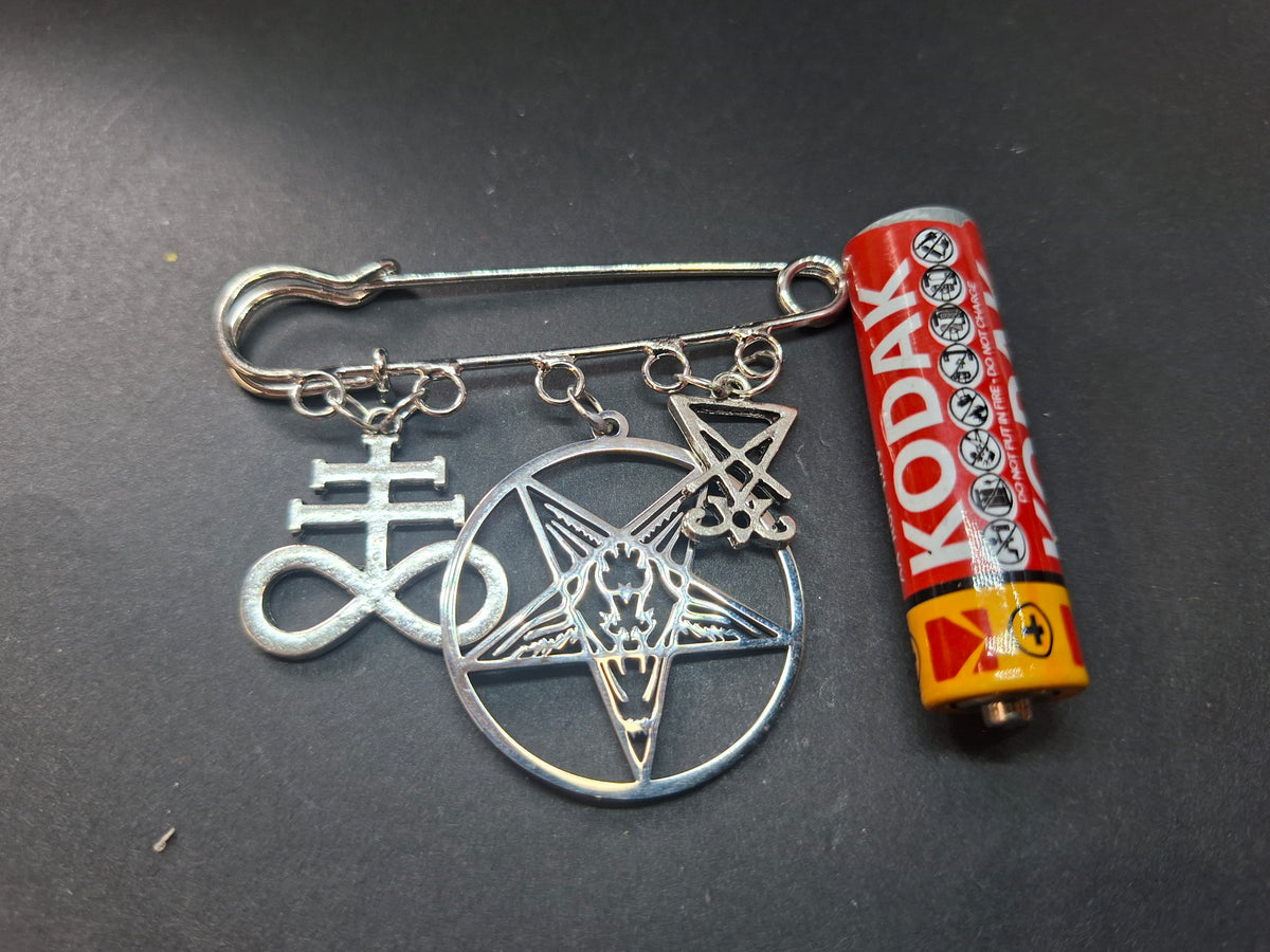 Satanic Trinity Kilt Pin Brooch – Occult Witchy Gothic Accessory