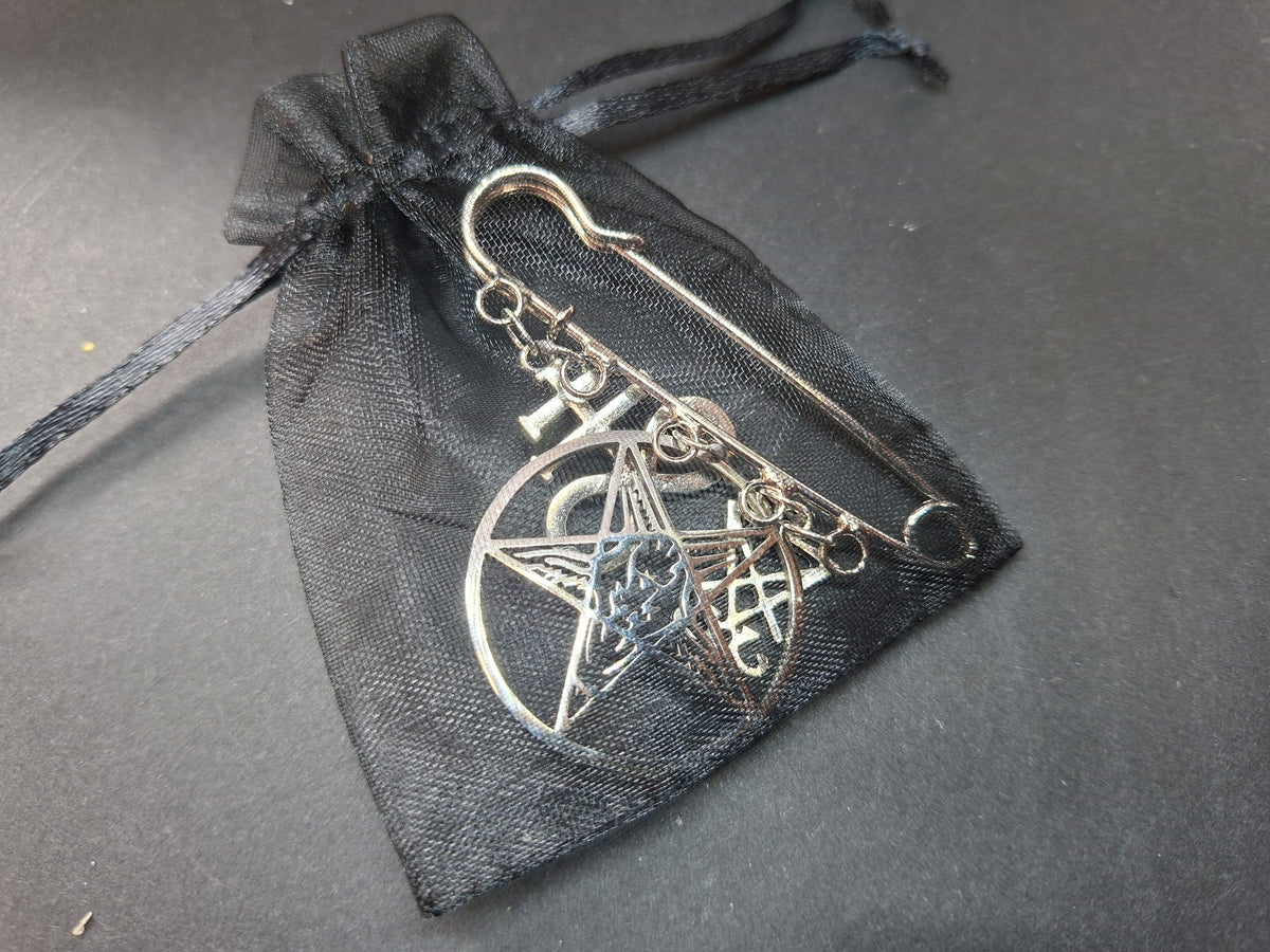 Satanic Trinity Kilt Pin Brooch – Occult Witchy Gothic Accessory